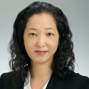 Prof.　Rie UMETSU
